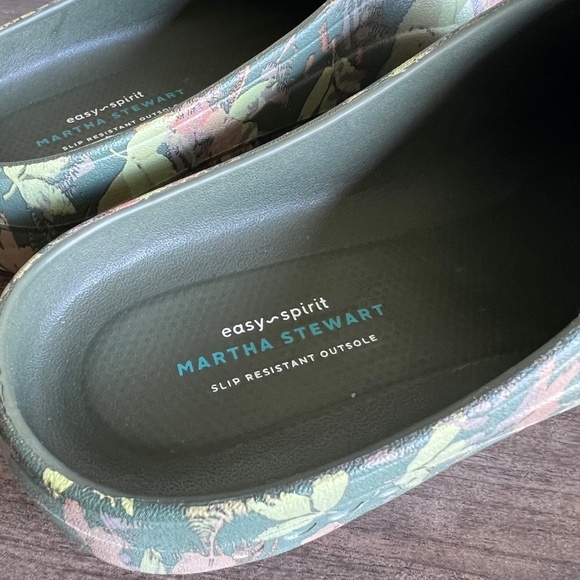 Easy Spirit Martha Stewart Forest Leaves Garden Clog Size 11 #B1333 - Picture 8 of 11